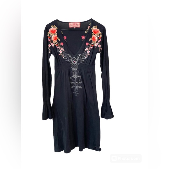 Johnny Was Embroidered v-neck dress - Picture 2 of 6